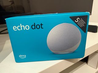 Echo Dot em exclente estado com caixa e acessorios