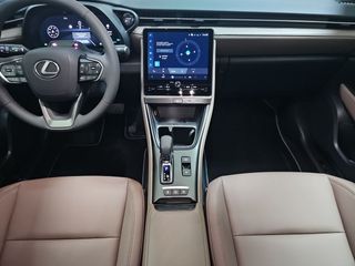 Lexus LBX 1.5 136cv HEV Elegant+