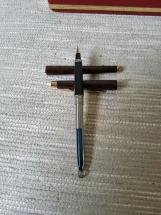 Pluma Estilográfica Parker Marrón