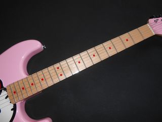 Fender Squier Stratocaster Hello Kitty (Extras)