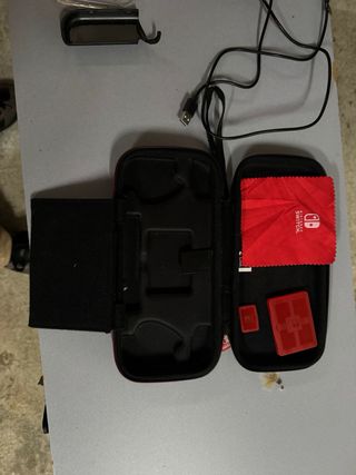 Accesorios Nintendo Switch: Joy-Con y Grip