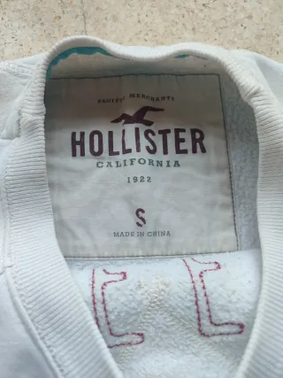 Lote 2 sudaderas Nike y Hollister