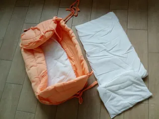 Riduttore lettino con materasso e cuscino