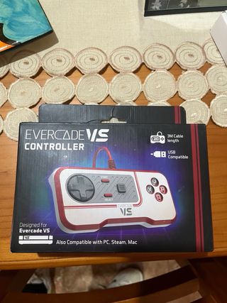 Consola Evercade VS Retro Game Premium Pack +Mando