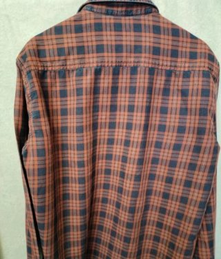 Dos camisas chico, algodón cien por cien