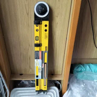 Nivel y transportador POWER