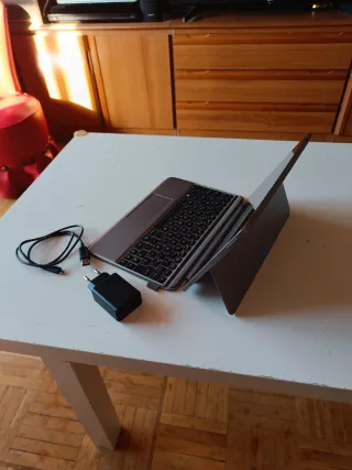 Portátil Asus Transformer Book T102H Plata