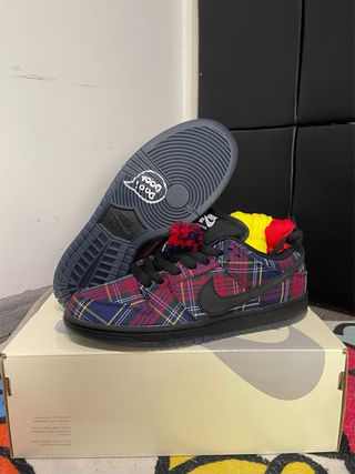 Nike SB Dunk Low Nardwuar