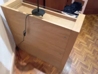 Mesitas de noche de madera y cabecero