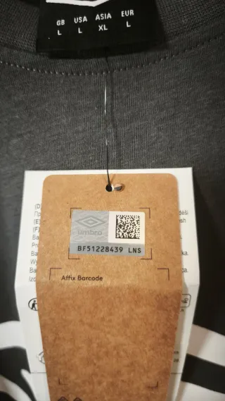 Camiseta Umbro gris talla única varias tallas