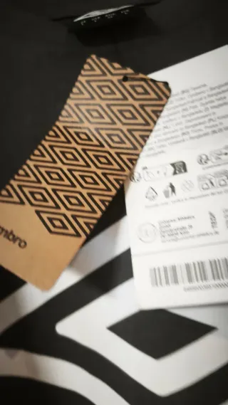 Camiseta Umbro gris talla única varias tallas