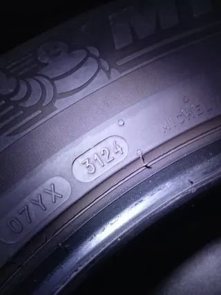 4 Neumáticos Michelin e-Primacy 235/60R18 103W