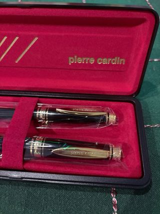 Juego escritura Pierre Cardin nuevo