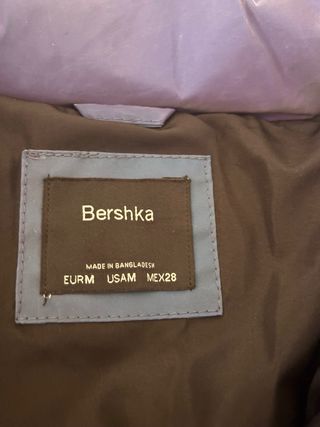 Plumas Bershka corto talla M