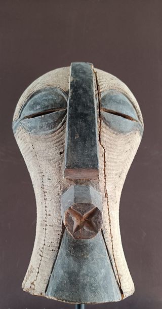Máscara africana etnia Songye Kifwebe (Congo)