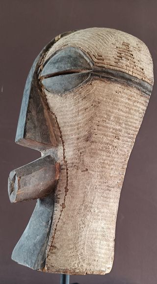 Máscara africana etnia Songye Kifwebe (Congo)