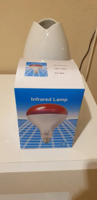 Lampada infrarossi rossa