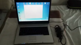 Portátil Samsung NP-R60Y serie R60 PLUS