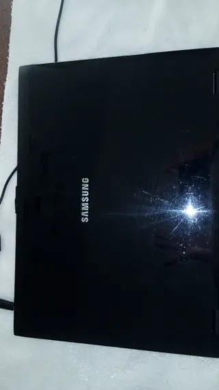 Portátil Samsung NP-R60Y serie R60 PLUS