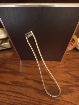 Marco de fotos plateado de metal