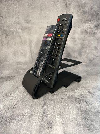 Soporte para 3 mandos a distancia