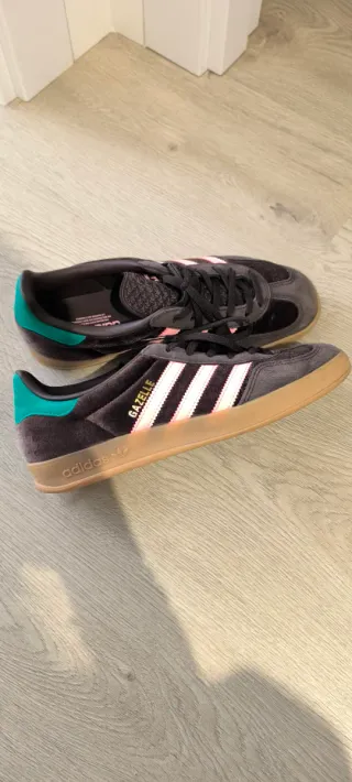 Adidas Gazelle marron y rosa talla 39.