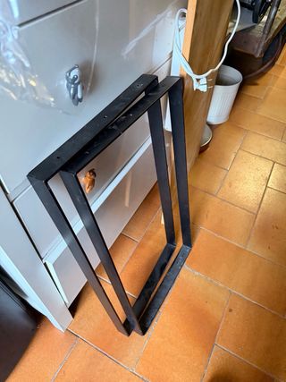 Mesa escritorio madera y metal