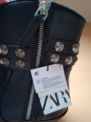 Botines piel Zara tachuelas