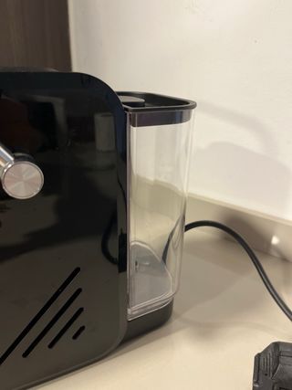 Cafetera de cápsulas Reale Seguros