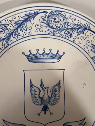 Piatto ceramica araldica 1957 Sc. d'arte Avellino