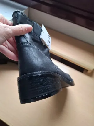 Botines piel Zara negros