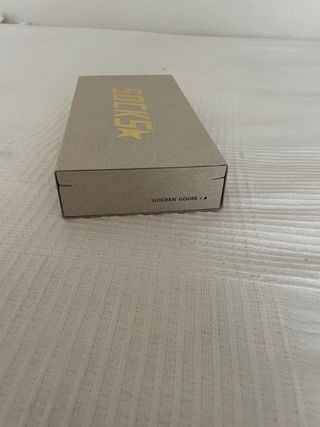 4 Cajas Golden Goose