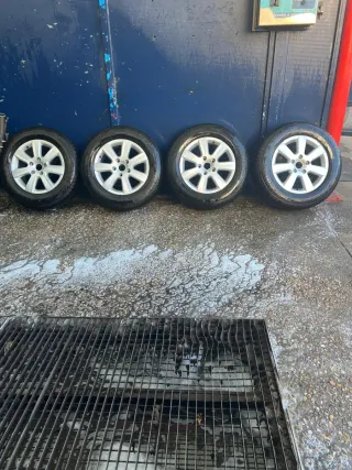 Juego 4 Llantas Touareg