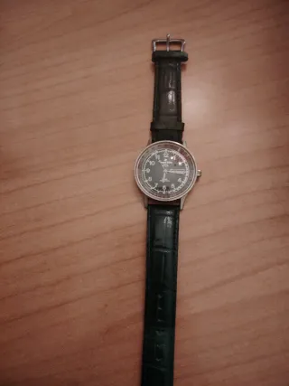 Orologio vintage con cinturino verde