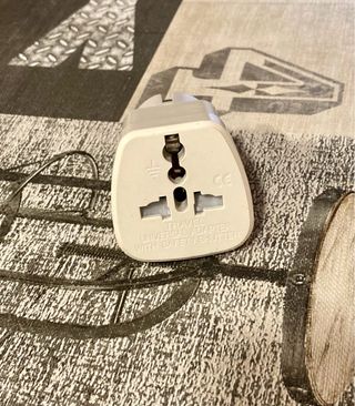 Adaptador de Viaje Universal