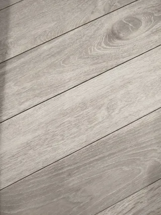 Porcelánico imitación madera Woodtouch smoke