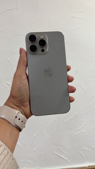 iPhone 16 Pro Max 256 GB Plata