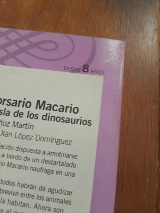 EL CORSARIO MACARIO EN LA ISLA DE LOS DINOSAURI...