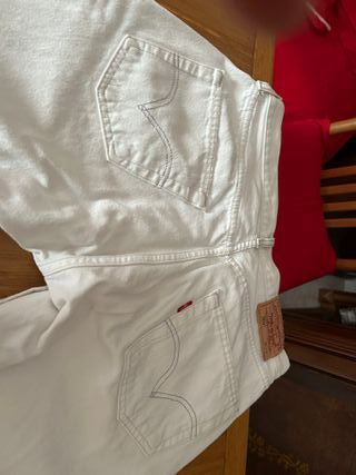 Levi's 501 Bianchi W32 L34 Condizioni eccellenti