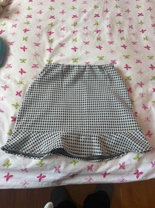 Falda estampada pata de gallo