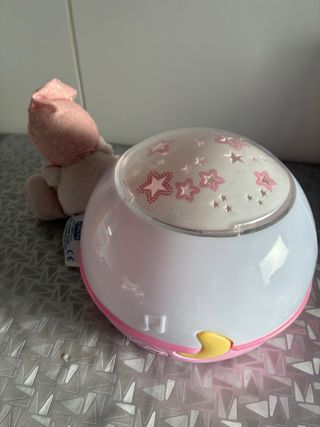 Bola de bebé con luces de estrellas
