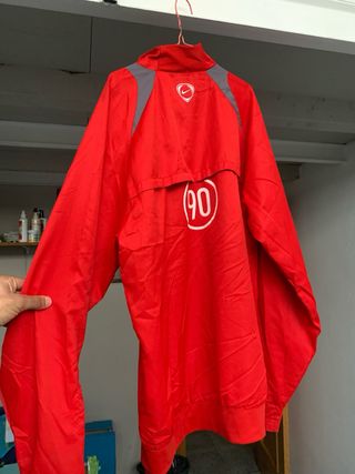 Chaqueta Nike Roja y Gris