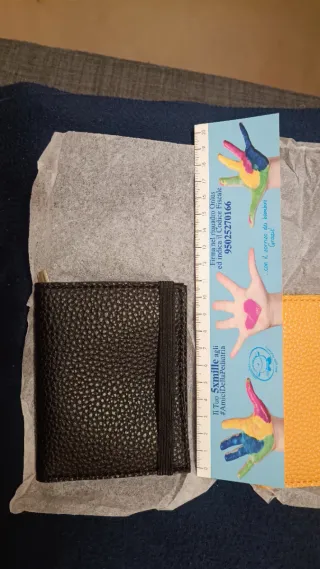 2 Porta carte in pelle