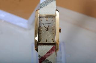 Reloj Burberry Mujer Beige/Dorado