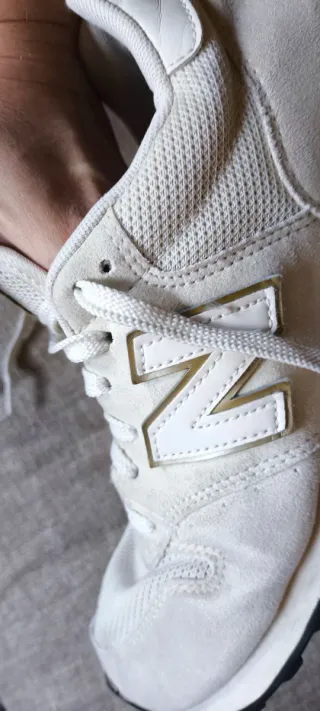 Zapatillas New Balance 500 Doradas Blancas