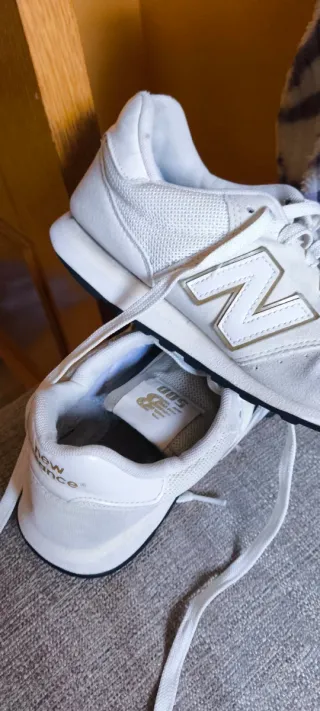Zapatillas New Balance 500 Doradas Blancas