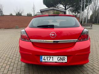Opel Astra 1.7 CDTi SPORT GTC