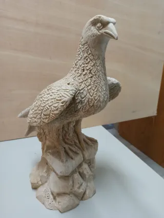 Águila mármol travertino tallada mano