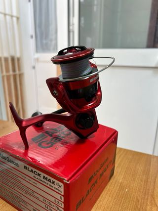 Carrete Abu Garcia Black Max SX 4000