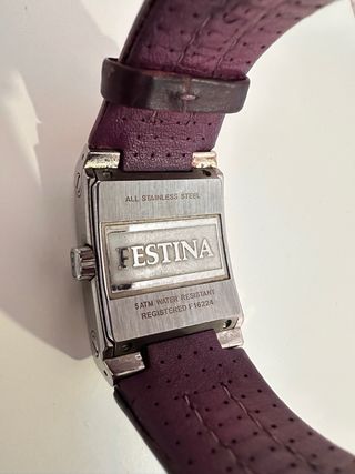 Reloj Festina Mujer Negro y Morado